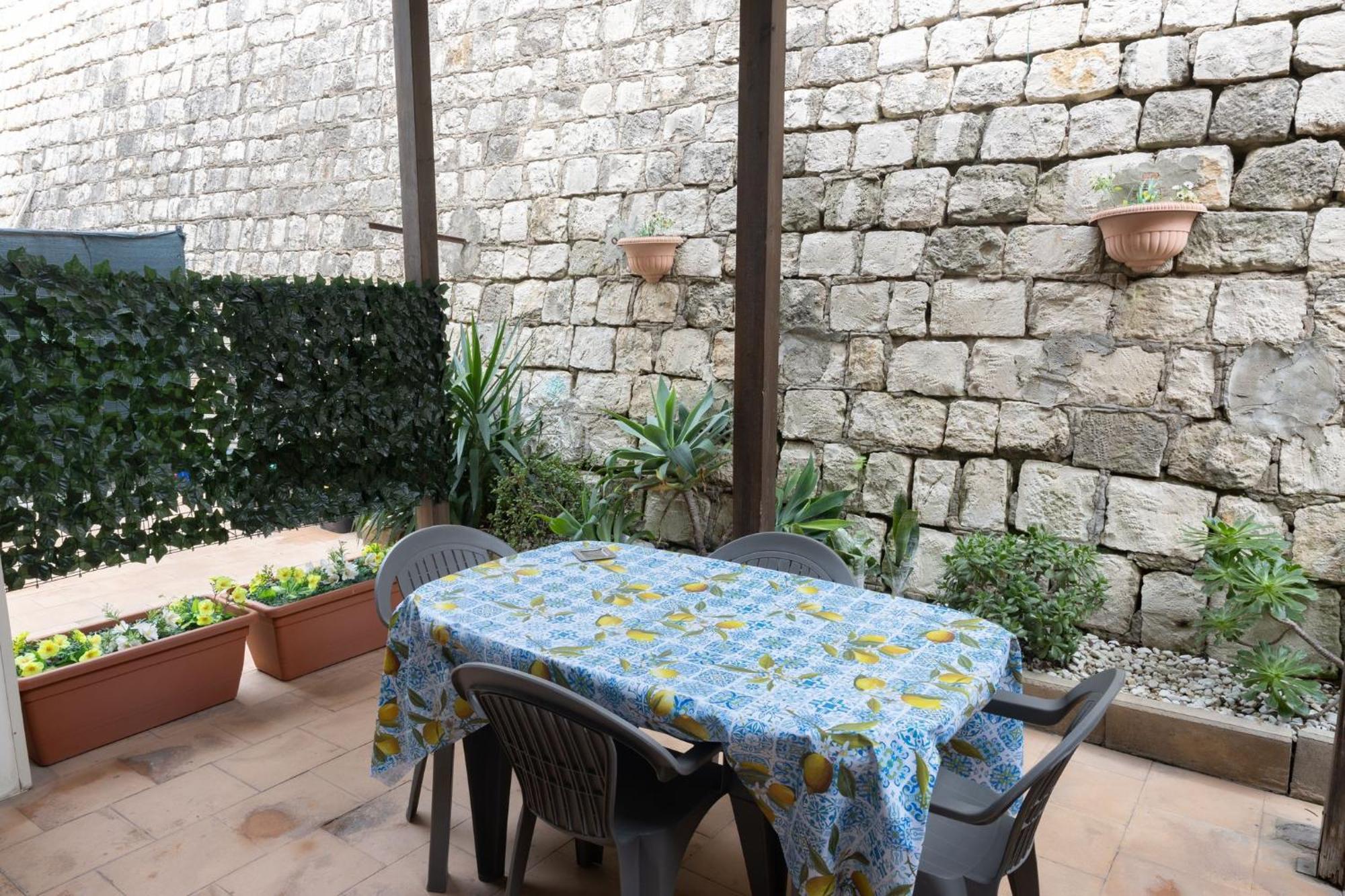 Bed and Breakfast In Riva Al Mare Гела Экстерьер фото